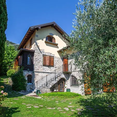 Σπίτι διακοπών Rosina Lakeside Oliveto Lario